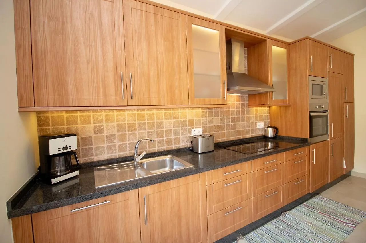 פריחיליאנה Quiet House In Village Center With Mountains Views ספרד